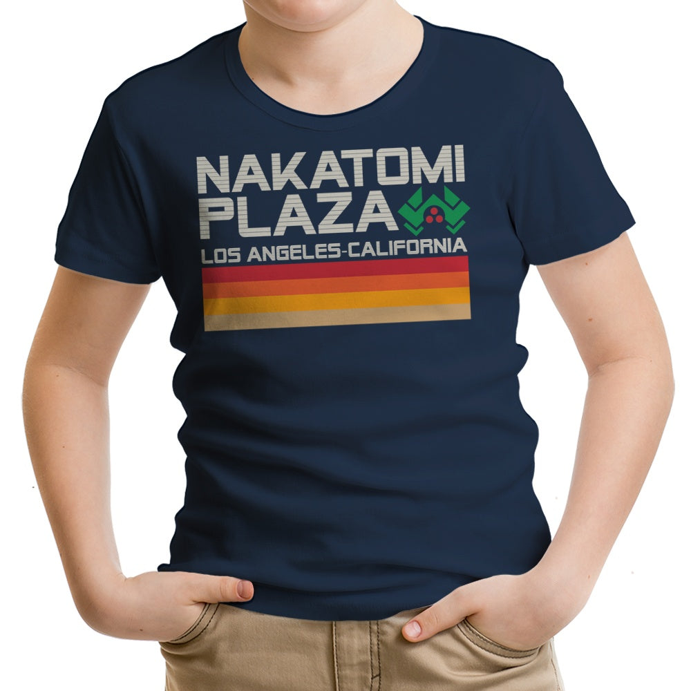 Retro Plaza - Fashionable Youth Clothing Apparel