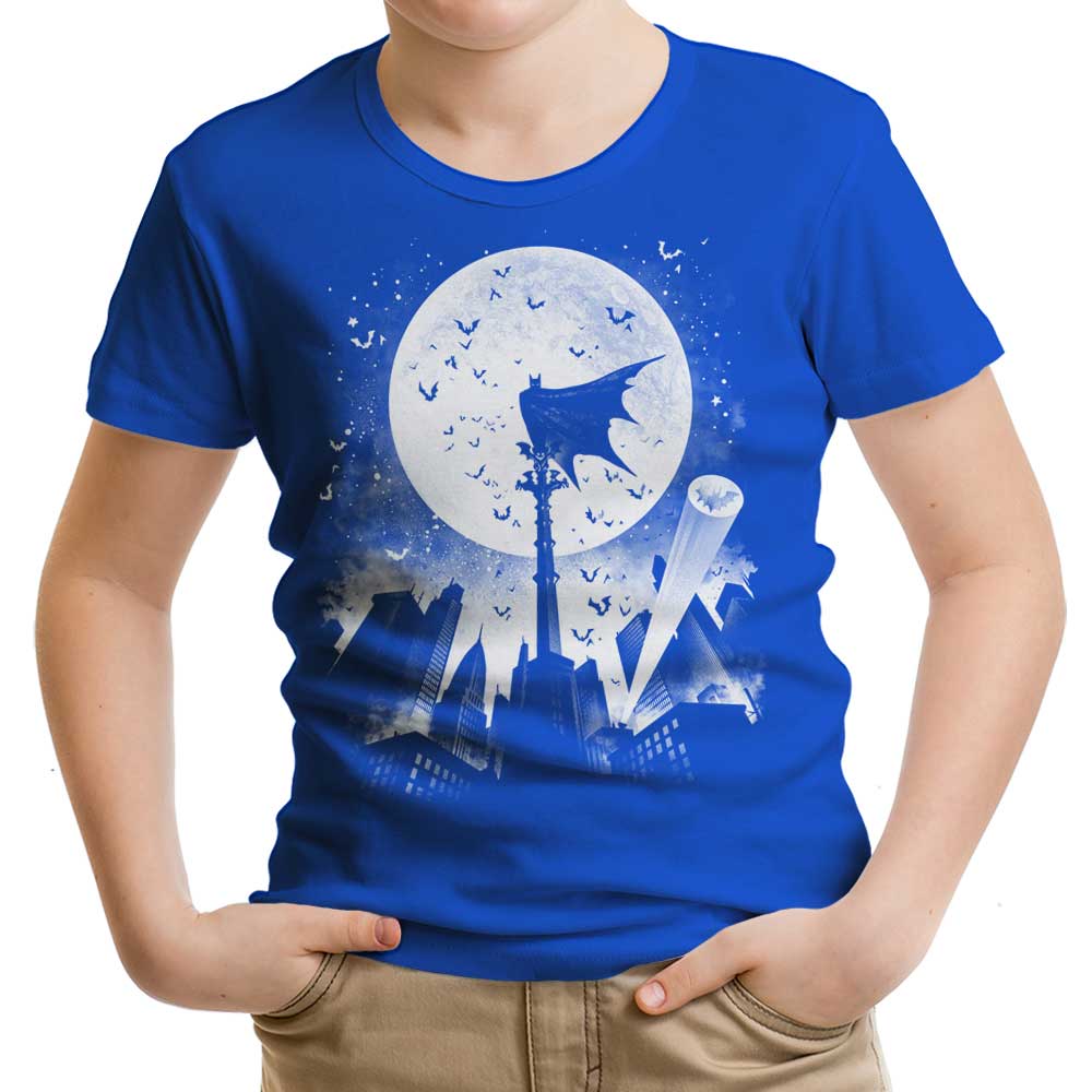 Youthful Alemaglia Caped Silhouette Apparel