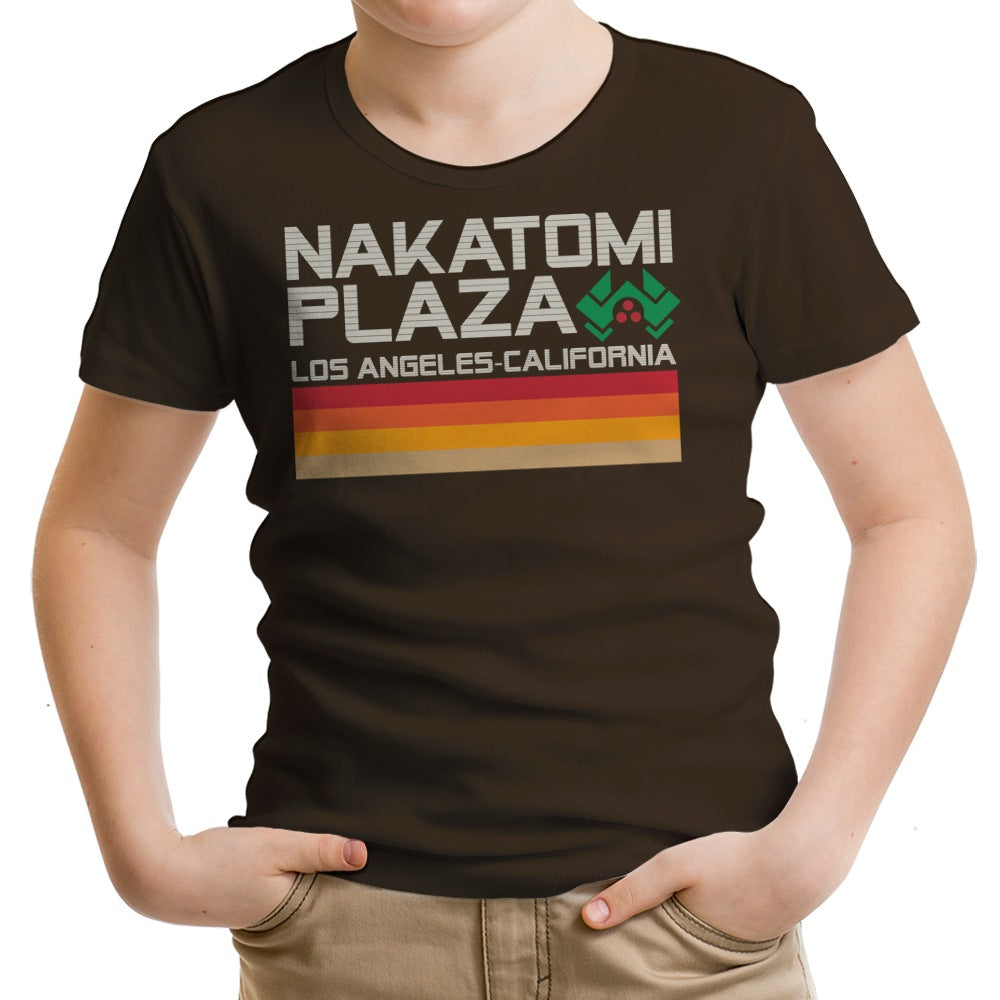 Retro Plaza - Fashionable Youth Clothing Apparel